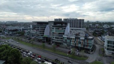 Kuching, Malezya - 9 Mayıs 2024: Galery, Emporium ve Saradise Ticaret Merkezlerinin Havadan Görünümü