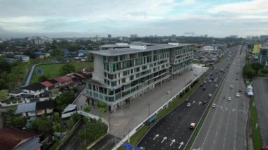 Kuching, Malezya - 9 Mayıs 2024: Galery, Emporium ve Saradise Ticaret Merkezlerinin Havadan Görünümü
