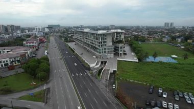 Kuching, Malezya - 9 Mayıs 2024: Galery, Emporium ve Saradise Ticaret Merkezlerinin Havadan Görünümü