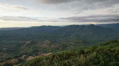 Kinabalu Dağı Ulusal Parkı 'nın Hava Görüntüsü, Sabah