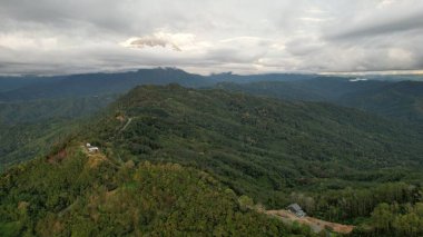 Kinabalu Dağı Ulusal Parkı 'nın Hava Görüntüsü, Sabah