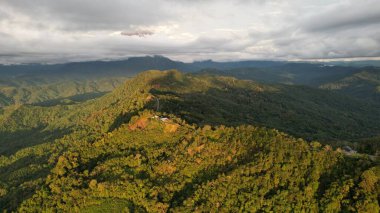 Kinabalu Dağı Ulusal Parkı 'nın Hava Görüntüsü, Sabah