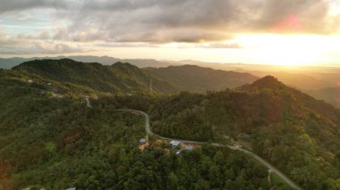 Kinabalu Dağı Ulusal Parkı 'nın Hava Görüntüsü, Sabah