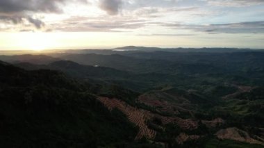 Kinabalu Dağı Ulusal Parkı 'nın Hava Görüntüsü, Sabah