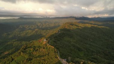 Kinabalu Dağı Ulusal Parkı 'nın Hava Görüntüsü, Sabah