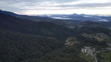 Kinabalu Dağı Ulusal Parkı 'nın Hava Görüntüsü, Sabah