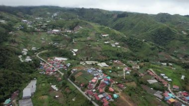 Kundasang, Malezya - 28 Mayıs 2024: Kundasang Kasabasının Hava Görüntüsü