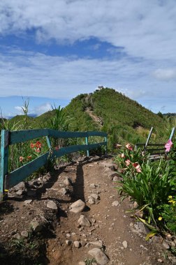 Kundasang, Malezya - 28 Mayıs 2024: Sosodikon Tepesi Kundasang Sabah Hava Görüntüsü