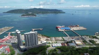 Kota Kinabalu, Malezya 30 Mayıs 2024: Kota Kinabalu Şehir Merkezi Rıhtımı