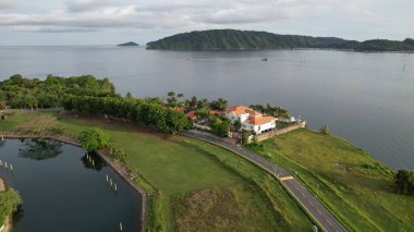 Kota Kinabalu, Malezya 30 Mayıs 2024: Kota Kinabalu Şehir Merkezi Rıhtımı