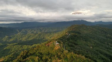 Kinabalu Dağı Ulusal Parkı 'nın Hava Görüntüsü, Sabah