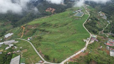 Kundasang, Malezya - 28 Mayıs 2024: Desa Süt Hayvanı Çiftliği Hava Görüntüsü