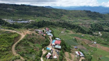 Kundasang, Malezya - 28 Mayıs 2024: Sosodikon Tepesi Kundasang Sabah Hava Görüntüsü