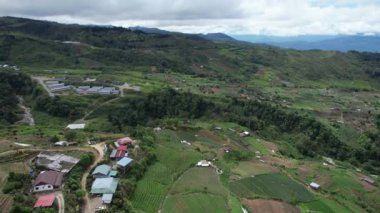 Kundasang, Malezya - 28 Mayıs 2024: Sosodikon Tepesi Kundasang Sabah Hava Görüntüsü