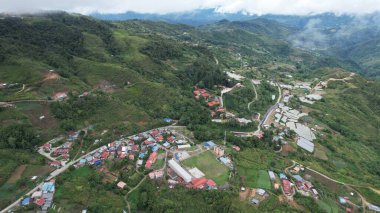 Kundasang, Malezya - 28 Mayıs 2024: Sosodikon Tepesi Kundasang Sabah Hava Görüntüsü
