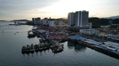 Kota Kinabalu, Malezya 30 Mayıs 2024: Kota Kinabalu Şehir Merkezi Rıhtımı