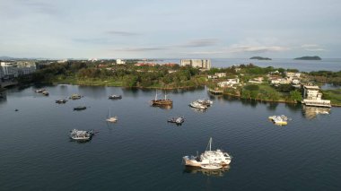 Kota Kinabalu, Malezya 30 Mayıs 2024: Kota Kinabalu Şehir Merkezi Rıhtımı