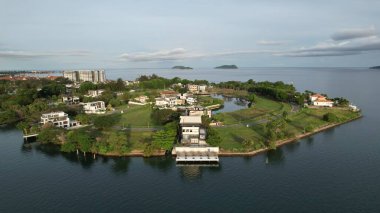 Kota Kinabalu, Malezya 30 Mayıs 2024: Kota Kinabalu Şehir Merkezi Rıhtımı