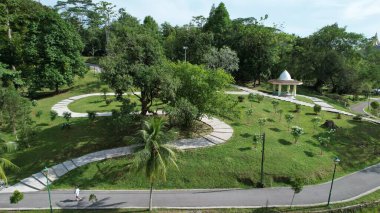 Kuching, Malezya - 21 Haziran 2024: Kuching City 'deki Landmark Binalarının Havadan Görünümü