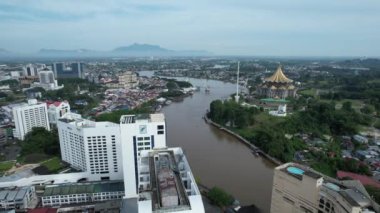 Kuching, Malezya - 21 Haziran 2024: Kuching City 'deki Landmark Binalarının Havadan Görünümü
