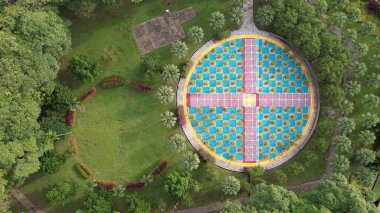 Kuching, Malezya - 21 Haziran 2024: Kuching City 'deki Landmark Binalarının Havadan Görünümü