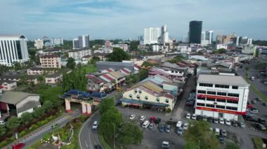 Kuching, Malezya - 21 Haziran 2024: Kuching City 'deki Landmark Binalarının Havadan Görünümü