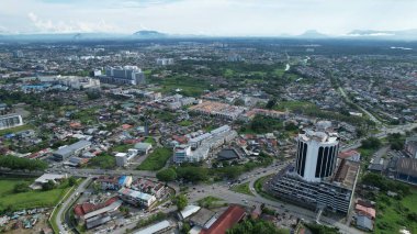 Kuching, Malezya - 21 Haziran 2024: Kuching City 'deki Landmark Binalarının Havadan Görünümü