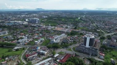 Kuching, Malezya - 21 Haziran 2024: Kuching City 'deki Landmark Binalarının Havadan Görünümü