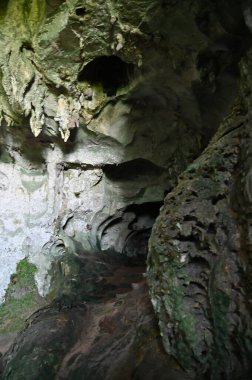 Bau, Sarawak, Borneo, Malezya Peri Mağarası ve Rüzgar Mağarası