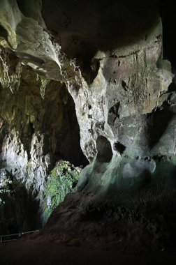 Bau, Sarawak, Borneo, Malezya Peri Mağarası ve Rüzgar Mağarası