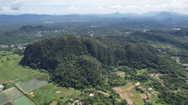 Bau, Sarawak, Borneo, Malezya Peri Mağarası ve Rüzgar Mağarası