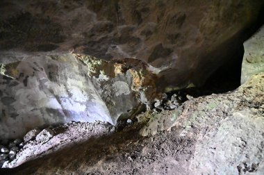 Bau, Sarawak, Borneo, Malezya Peri Mağarası ve Rüzgar Mağarası