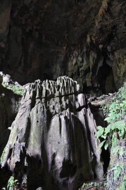 Bau, Sarawak, Borneo, Malezya Peri Mağarası ve Rüzgar Mağarası