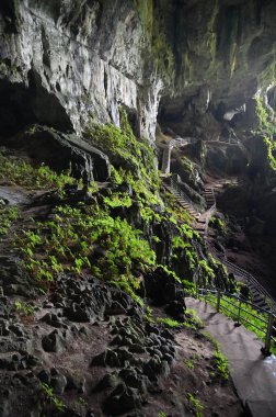 Bau, Sarawak, Borneo, Malezya Peri Mağarası ve Rüzgar Mağarası