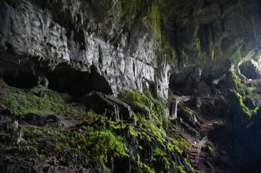 Bau, Sarawak, Borneo, Malezya Peri Mağarası ve Rüzgar Mağarası