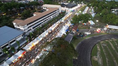 Kuching, Malezya - 8 Ağustos 2024: Kuching Festivali Yemek Fuarı Hava Görüntüsü