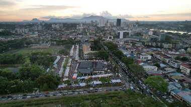 Kuching, Malezya - 8 Ağustos 2024: Kuching Festivali Yemek Fuarı Hava Görüntüsü