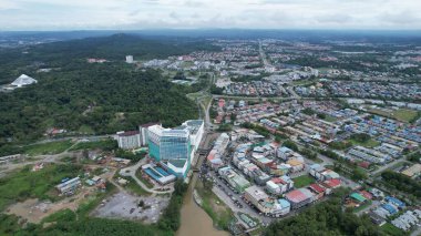 Bintulu, Malezya - 23 Kasım 2024: Bintulu 'nun Tanjung Batu Plajı