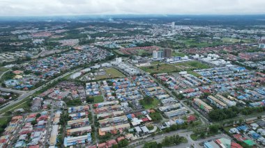 Bintulu, Malezya - 23 Kasım 2024: Bintulu 'nun Tanjung Batu Plajı