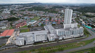 Bintulu, Malezya - 23 Kasım 2024 Eski Havaalanı ve Eski Bintulu Kasabası