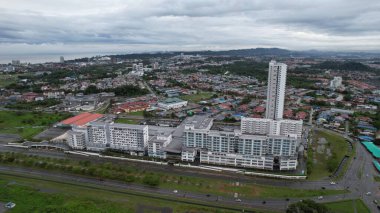 Bintulu, Malezya - 23 Kasım 2024 Eski Havaalanı ve Eski Bintulu Kasabası