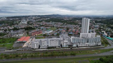 Bintulu, Malezya - 23 Kasım 2024 Eski Havaalanı ve Eski Bintulu Kasabası