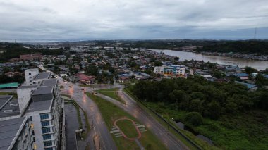 Bintulu, Malezya - 23 Kasım 2024 Eski Havaalanı ve Eski Bintulu Kasabası