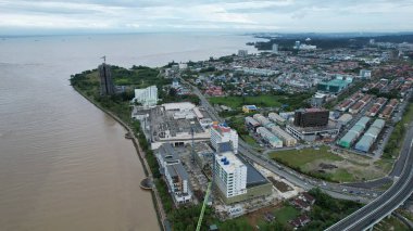 Bintulu, Malezya - 23 Kasım 2024: Bintulu 'nun Tanjung Batu Plajı
