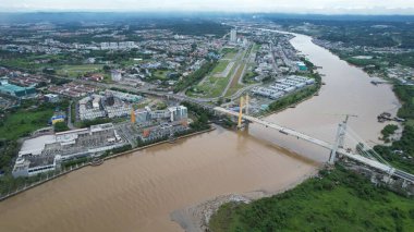 Bintulu, Malezya - 23 Kasım 2024: Bintulu 'nun Tanjung Batu Plajı