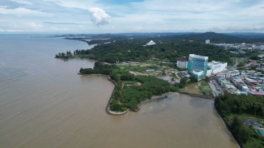 Bintulu, Malezya - 23 Kasım 2024: Bintulu 'nun Tanjung Batu Plajı
