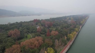 Changsha, Çin - 27 Aralık 2024: Başkan Maos Heykeli Turuncu Ada 'da Havadan Bakış