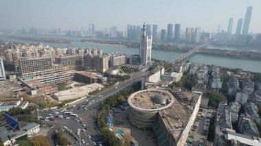 Changsha, Çin - 27 Aralık 2024: Yuelu Dağı ve Hunan Üniversitesi