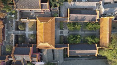 Changsha, Çin - 27 Aralık 2024: Yuelu Dağı ve Hunan Üniversitesi