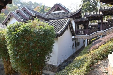 Changsha, Çin - 27 Aralık 2024: Yuelu Dağı ve Hunan Üniversitesi